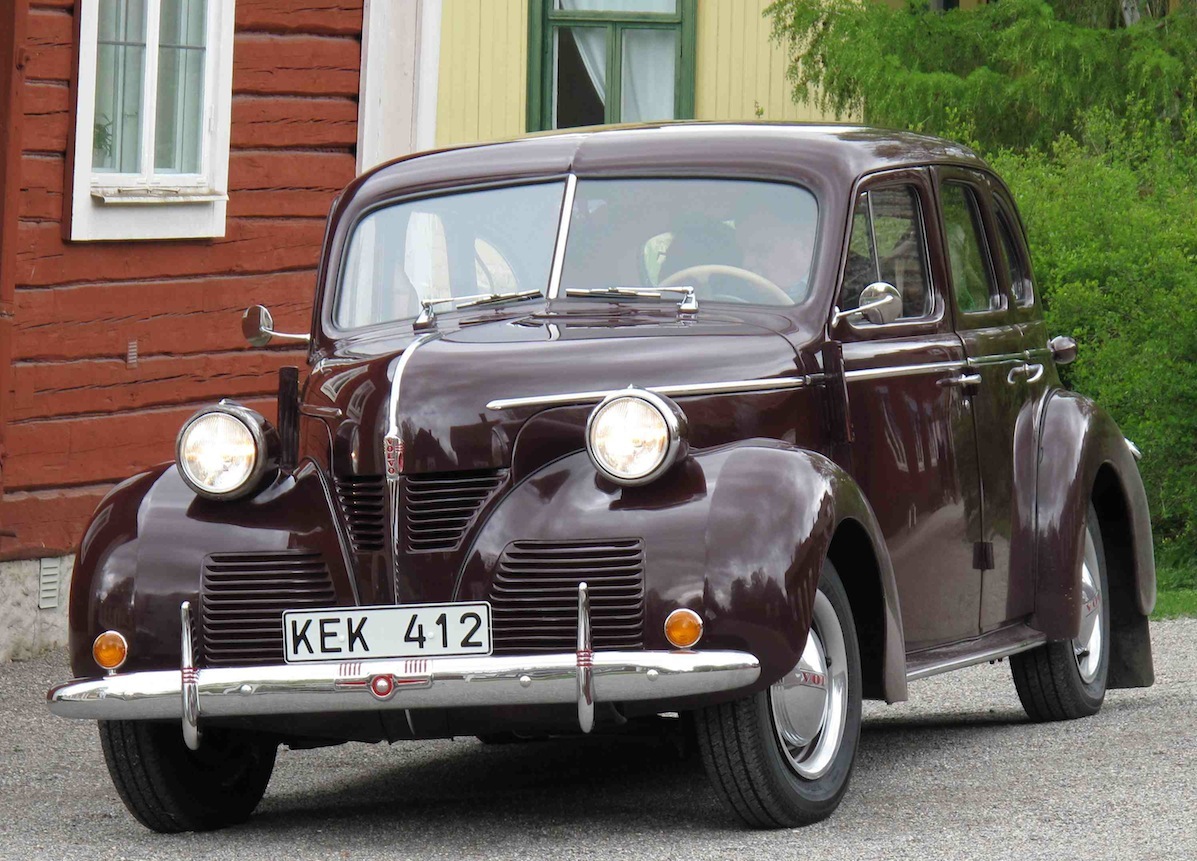 1947 Volvo PV picture