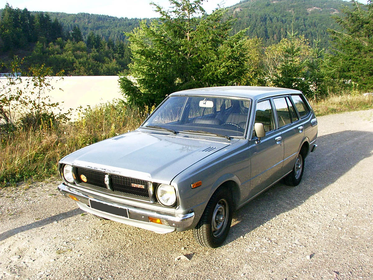 1975 toyota corolla wagon #4