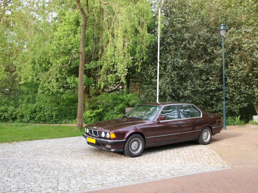 1987 BMW 750i L picture