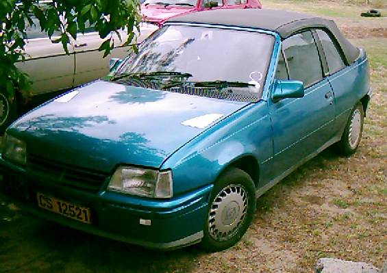 1989 Opel Kadett picture