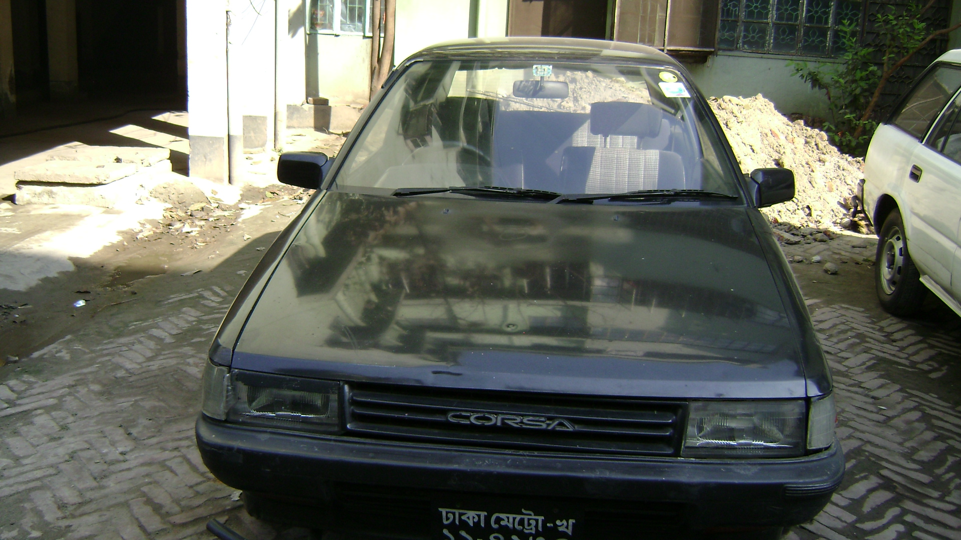1990 Toyota Corolla picture