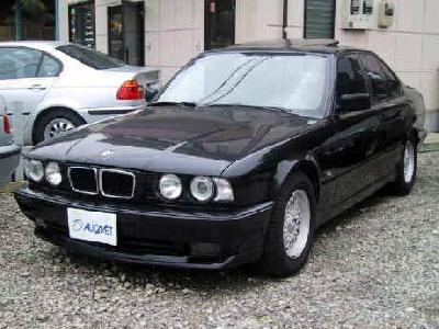 A 1995 BMW  