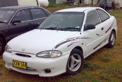 1997 Hyundai Coupe picture
