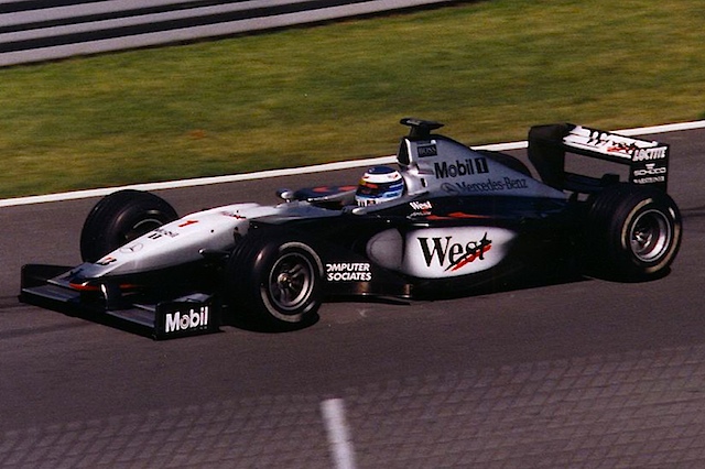 1999 McLaren F1 picture