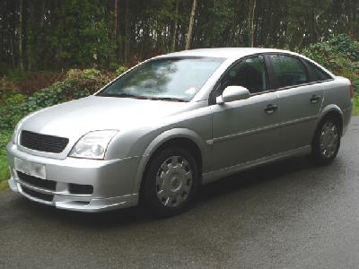 A 2003 Vauxhall  