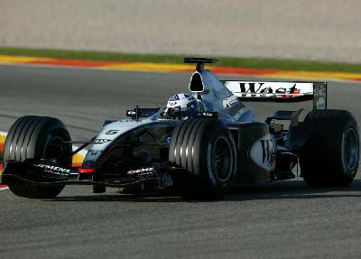 McLaren F1 2004 