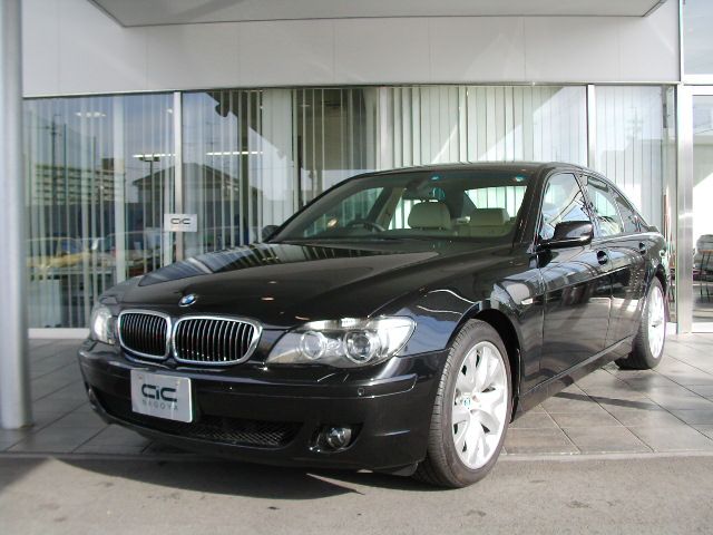 2007 BMW 740i picture