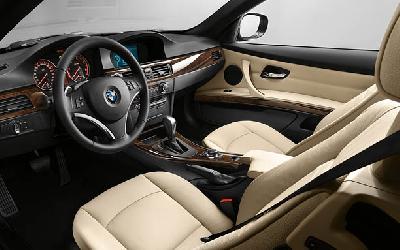 2010 BMW 320i Cabriolet picture