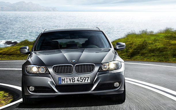 2010 BMW 325i Touring Automatic picture