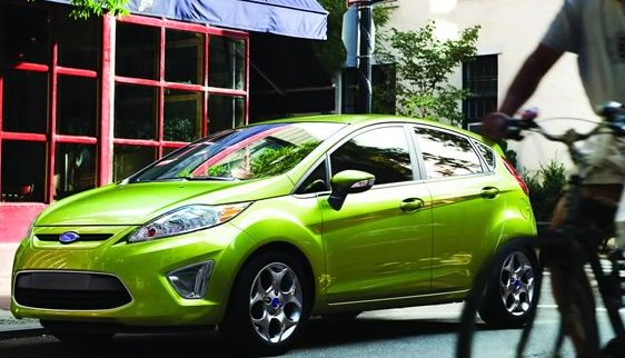 2010 Ford Fiesta picture