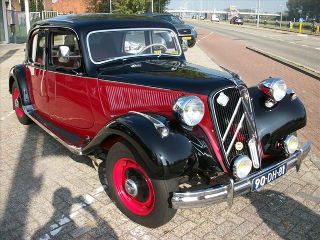 1956 Citroen 11 1.9 picture