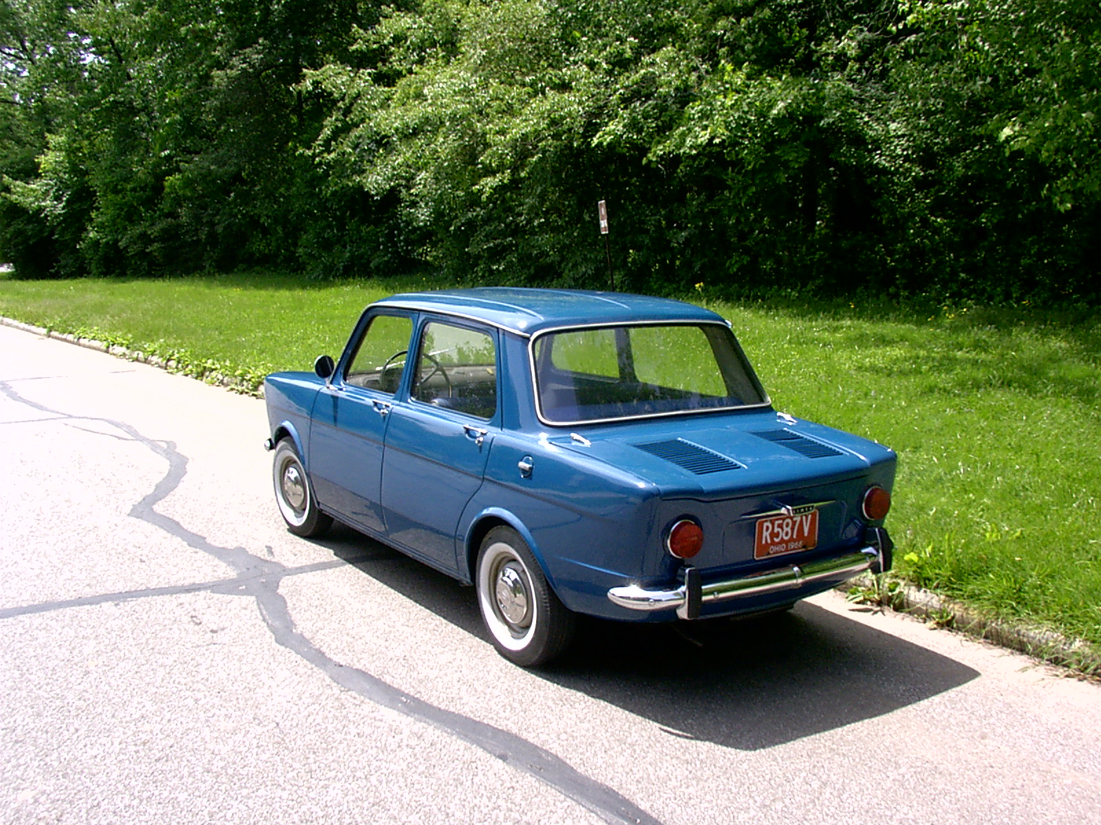 Автомобиль симка. 1966 Simca. Simca 1965. Simca 1000. Chrysler Simca.