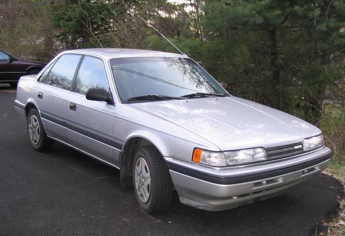 1988 Mazda 626 picture