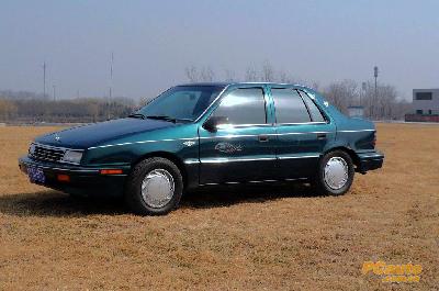 1990 Plymouth Sundance picture