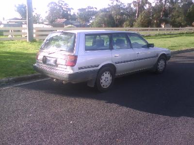 1991 Holden Apollo picture