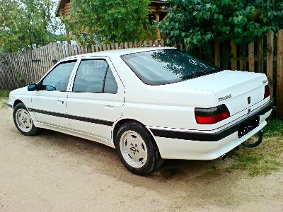 1992 Peugeot 605 picture