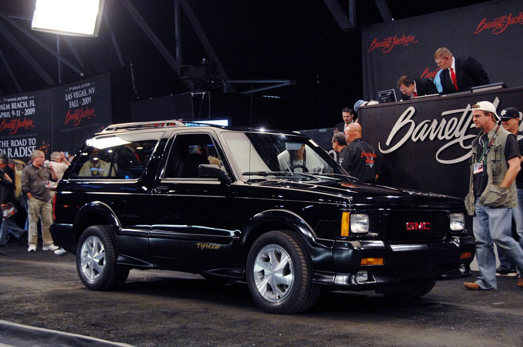 1992 GMC Typhoon picture