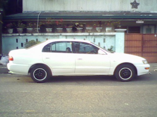 1994 Toyota Carina picture