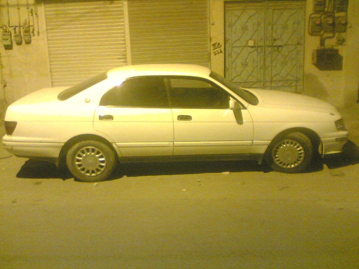 1994 Toyota Crown 2.4 D picture
