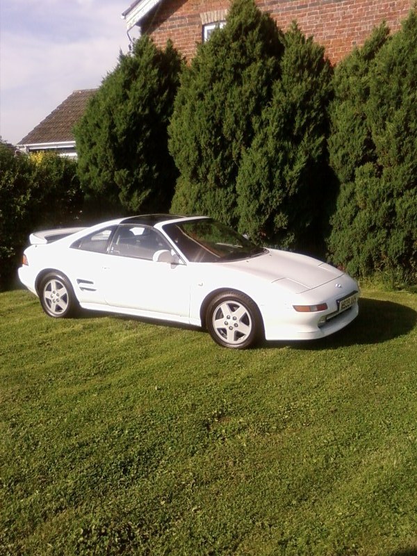 1995 Toyota MR 2 picture