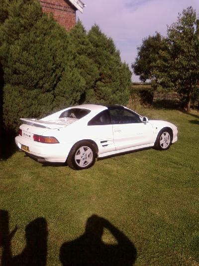 1995 Toyota MR 2 picture