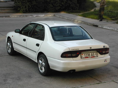 1995 Mitsubishi Galant picture