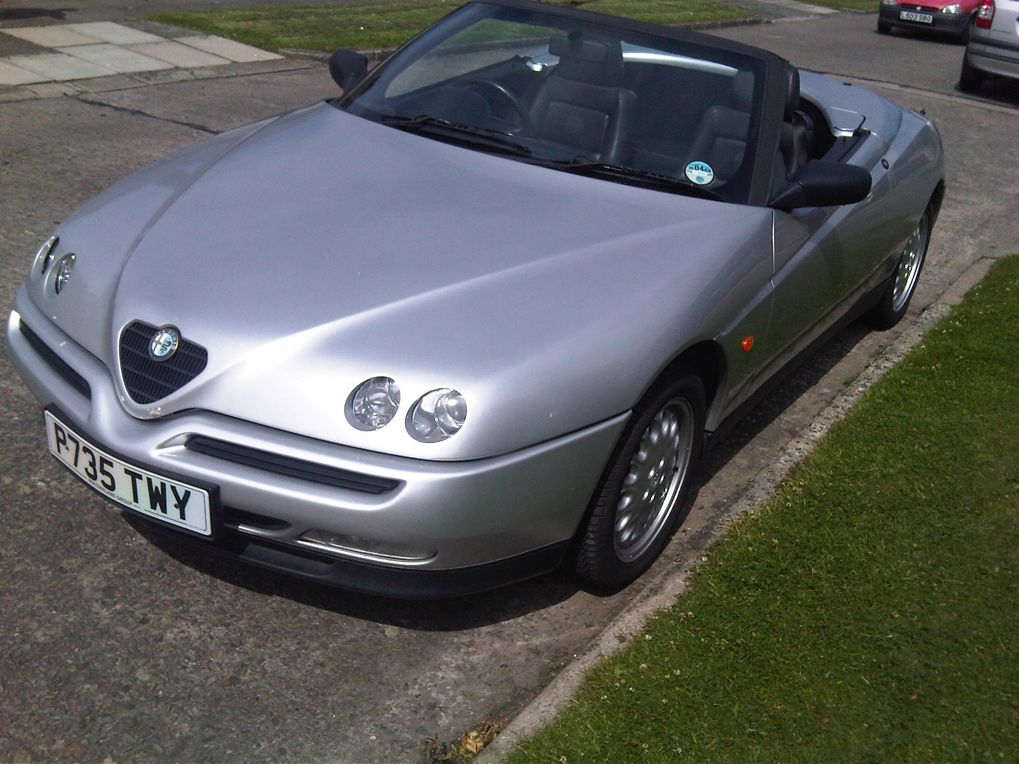 1996 Alfa Romeo Spider picture