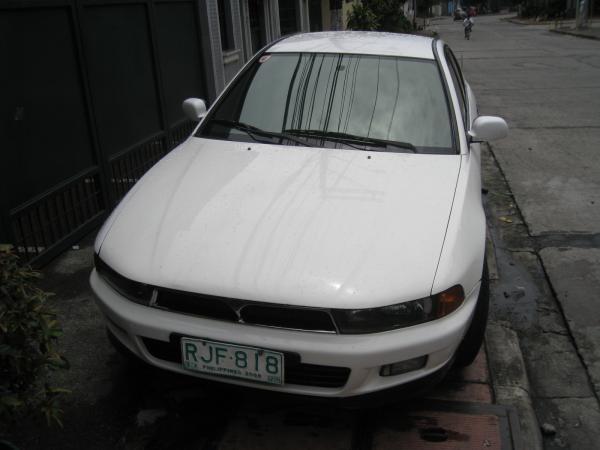 1998 Mitsubishi Galant SW picture