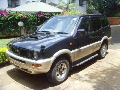 A 1998 Nissan  