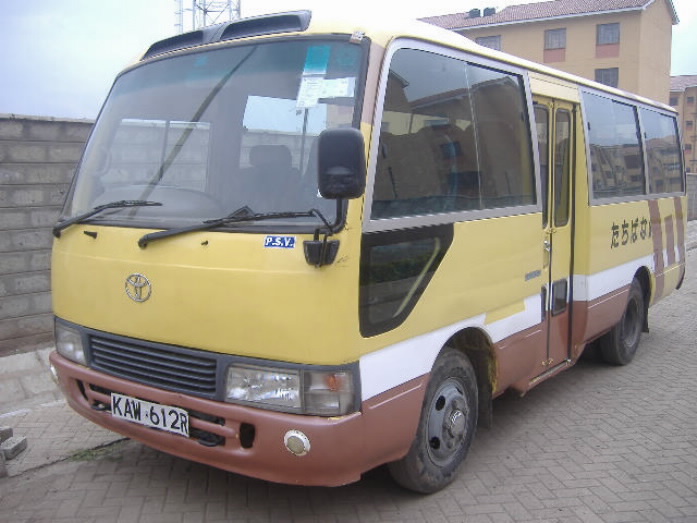 1999 Toyota Coaster picture