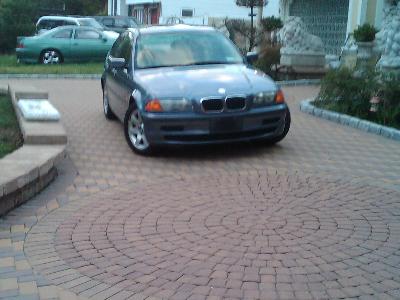 2000 BMW 323i picture