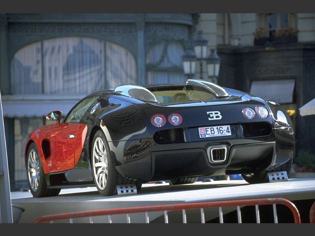 2002 Bugatti Veyron picture