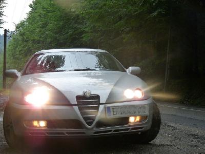 A 2003 Alfa Romeo GTV 