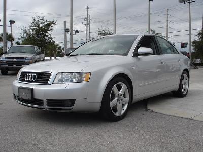 A 2004 Audi  