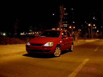 A 2005 Opel Corsa 