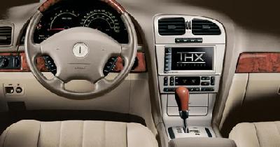 A 2005 Lincoln LS 