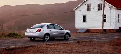 2005 Saturn Ion 2 Sedan picture