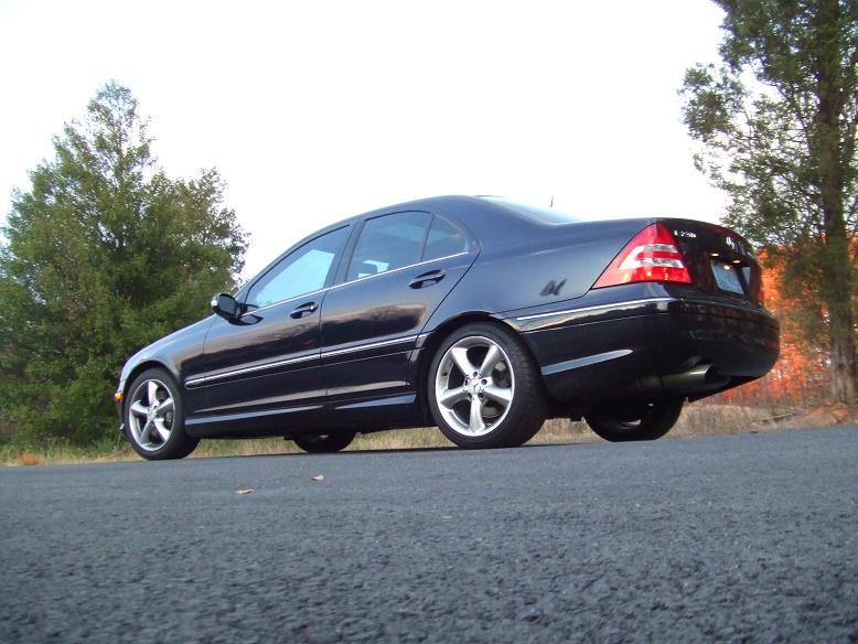 2005 Mercedes-Benz C 230 Kompressor Sports Sedan picture