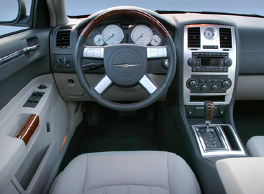 2005 Chrysler 300 C picture