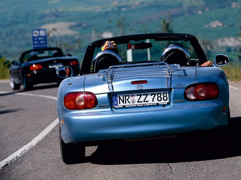 2005 Mazda MX-5 1.9 picture