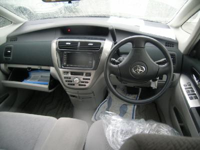 2005 Toyota Opa picture