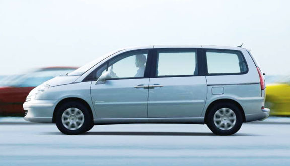 2007 Peugeot 807 2.0 Family picture