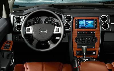 A 2009 Jeep Commander 