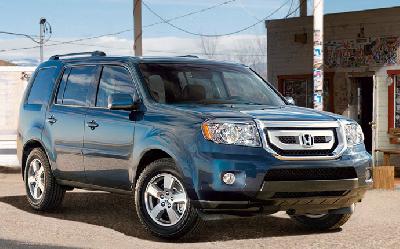 A 2009 Honda Pilot 