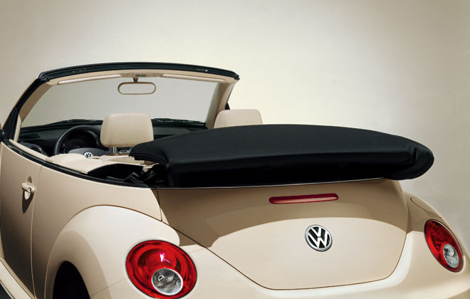 2009 Volkswagen Beetle 2.0 Cabriolet picture