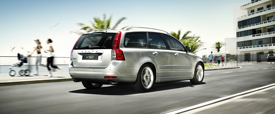 2010 Volvo V 50 picture