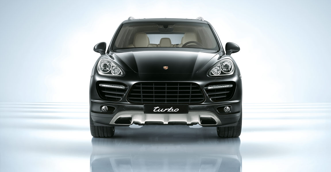 2010 Porsche Cayenne GTS picture