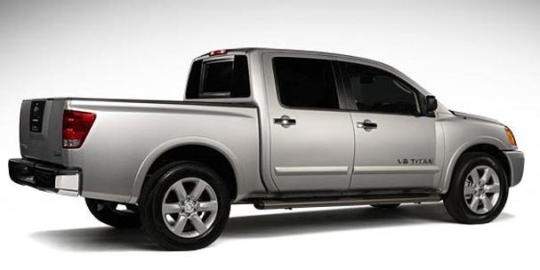 2010 Nissan Titan King Cab 4x4 picture