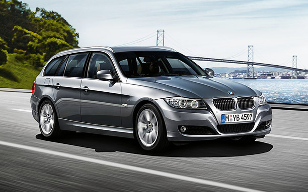 2010 BMW 320d Touring Exclusive picture