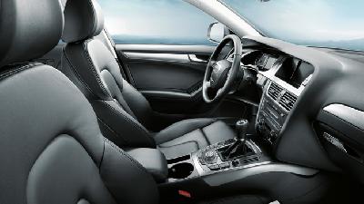 2010 Audi A4 2.0 TDi Ambition Multitronic picture